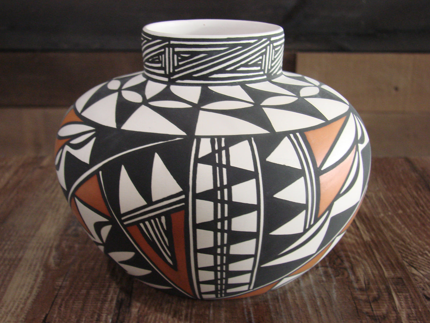 Native American Hand Painted Fine Line Acoma Pottery by Waconda