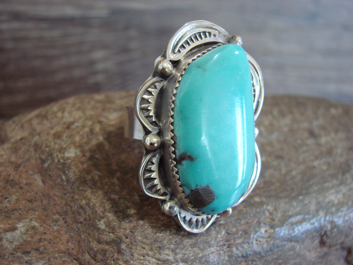Native American Sterling Silver & Turquoise Adjustable Ring Size 8 to 10 - Cleveland