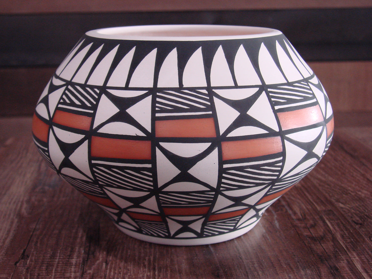 Native American Hand Painted Fine Line Acoma Pottery by Waconda