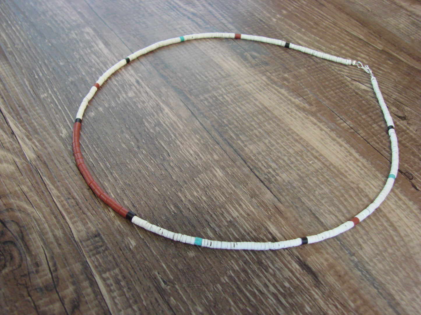 Native American 18" Santo Domingo Tortoise Shell Heishi Necklace - Crespin