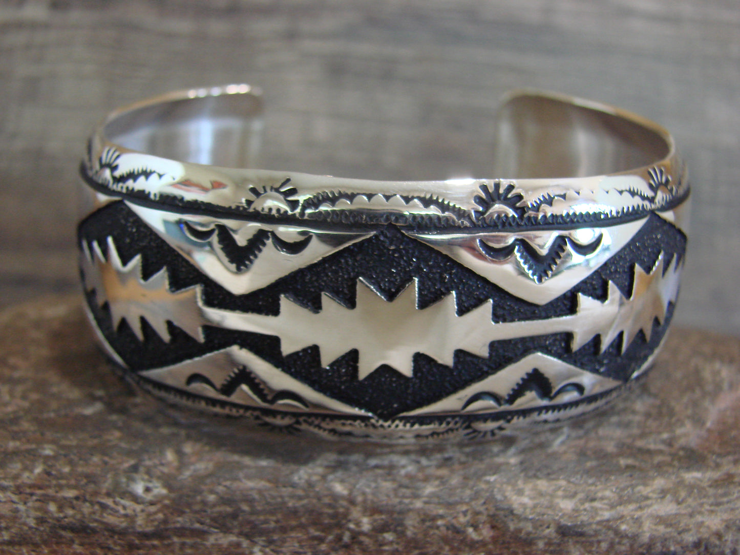 Native American 1" Sterling Silver Petroglyph Bracelet by Singer