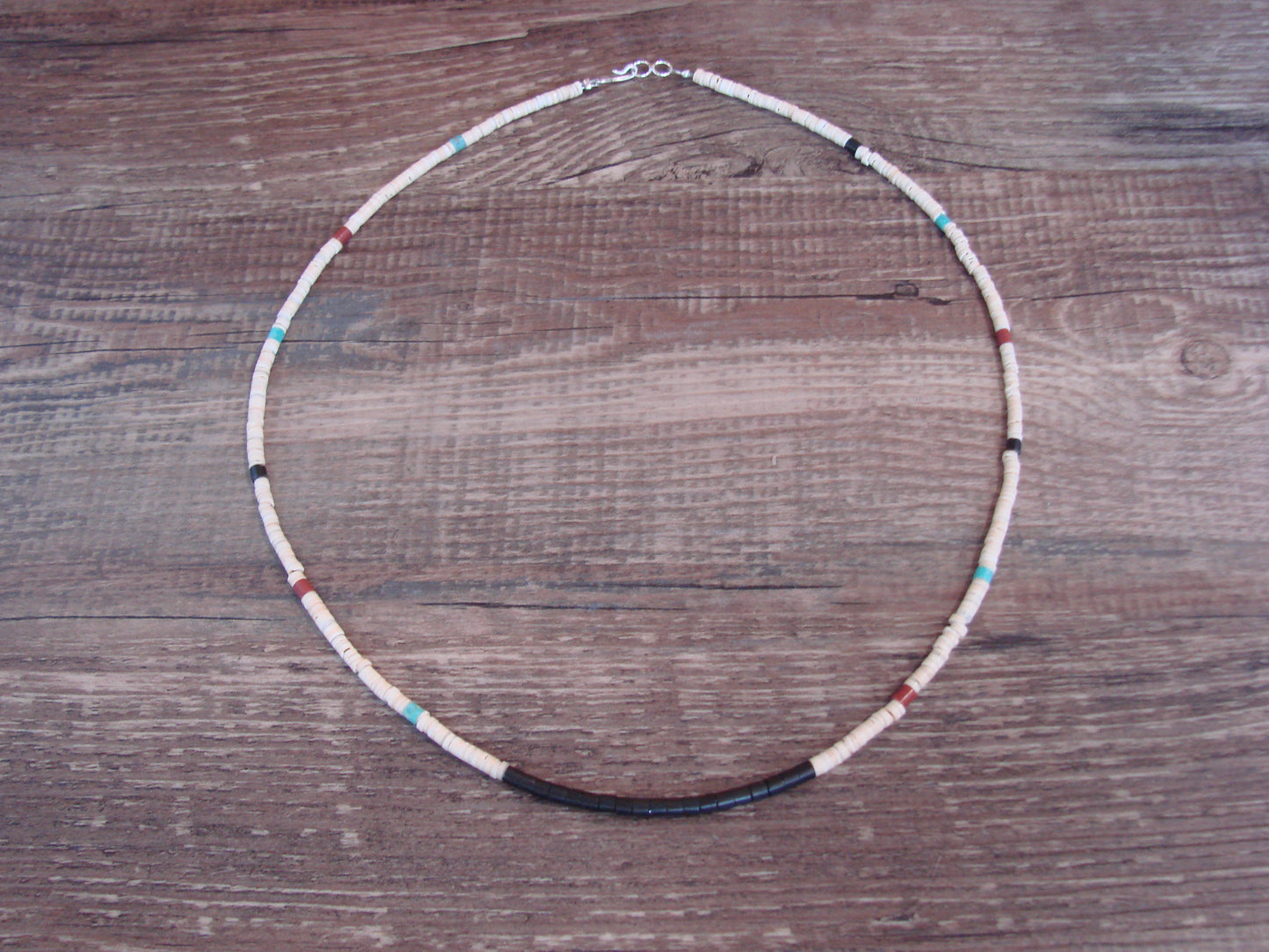Native American 18" Santo Domingo Tortoise Shell Heishi Necklace - Crespin