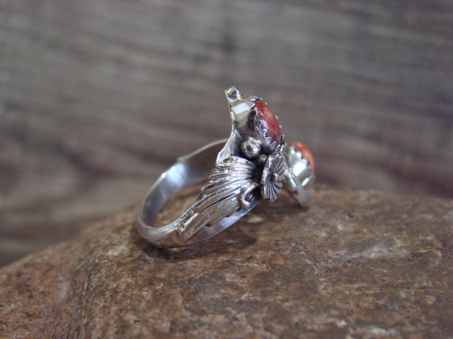 Native American Sterling Silver Spiny Oyster Floral Adjustable Ring - Belin