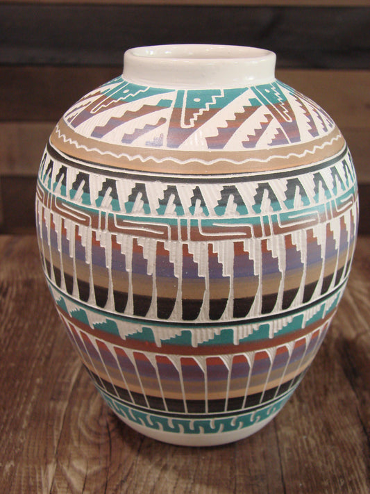 Native American Hand Etched & Hand Painted Pottery - Gilmore