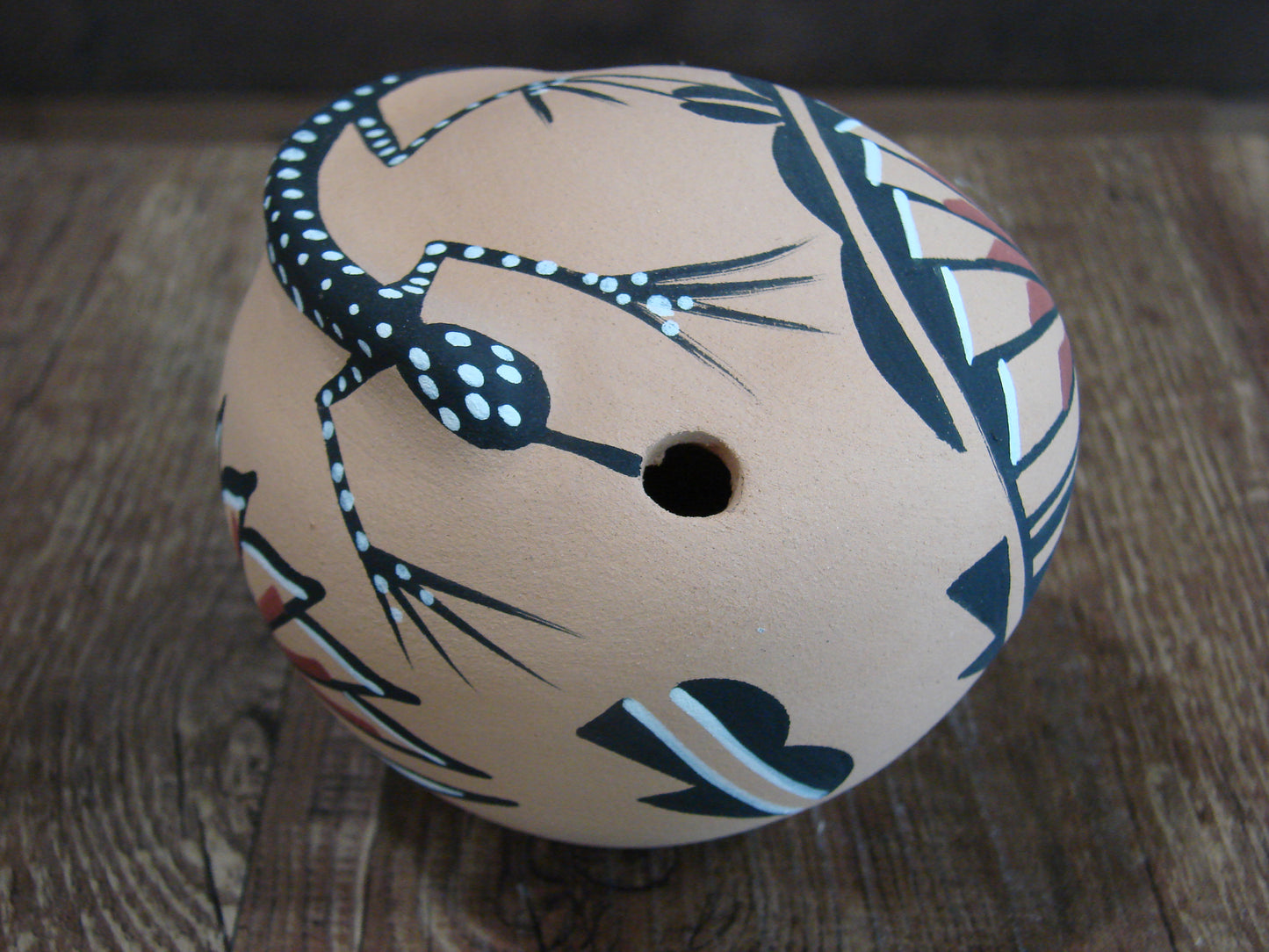 Native American Jemez Indian Handmade Clay Lizard Seed Pot by Chinana