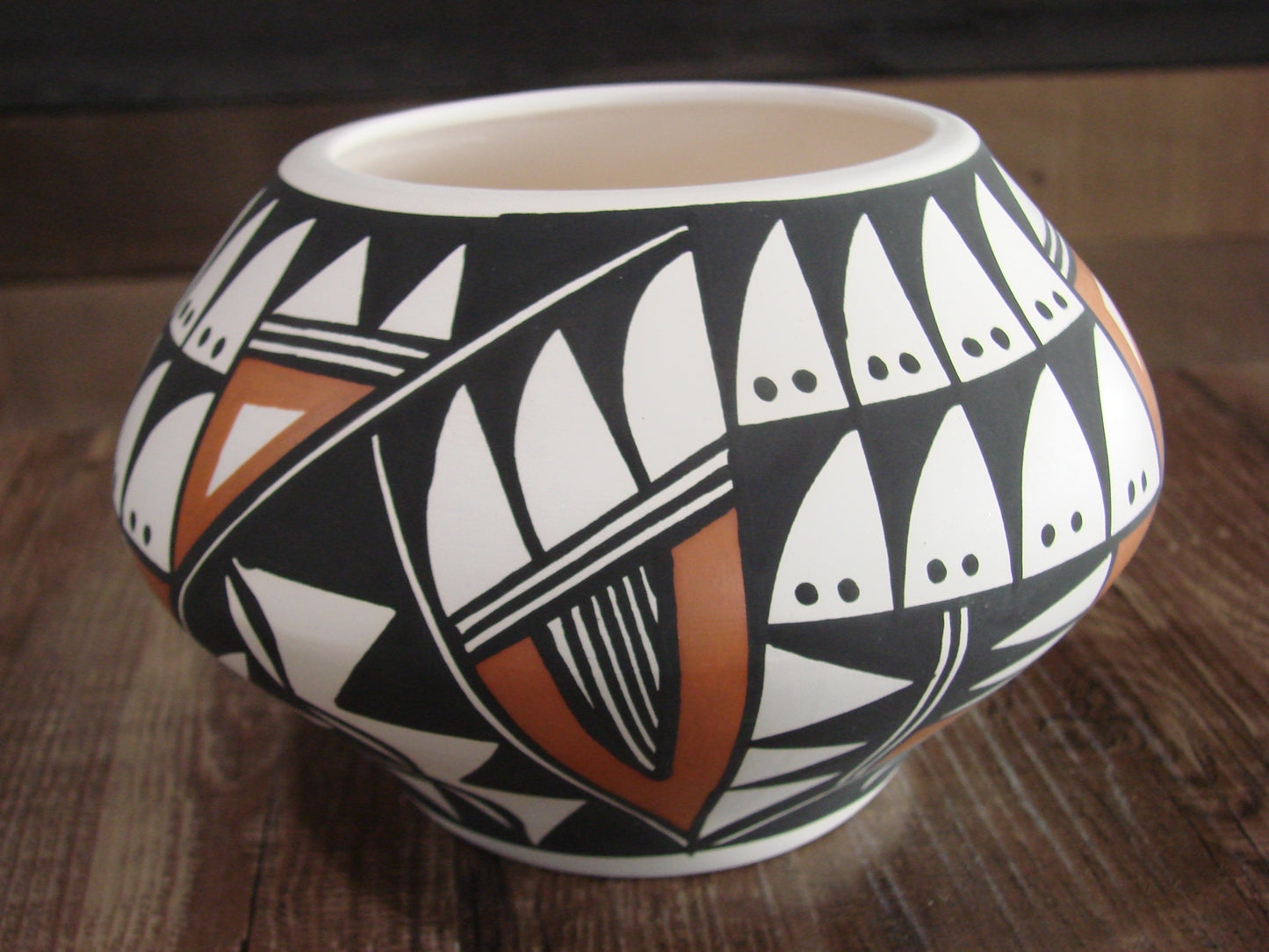 Native American Hand Painted Fine Line Acoma Pottery by Waconda