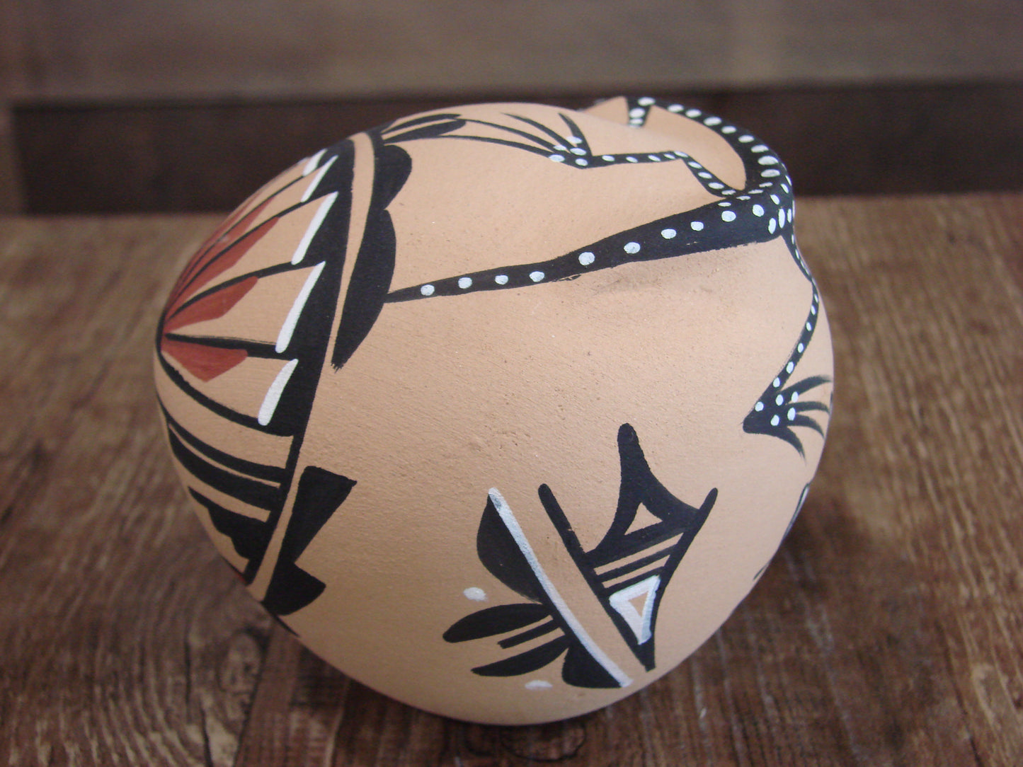 Native American Jemez Indian Handmade Clay Lizard Seed Pot by Chinana