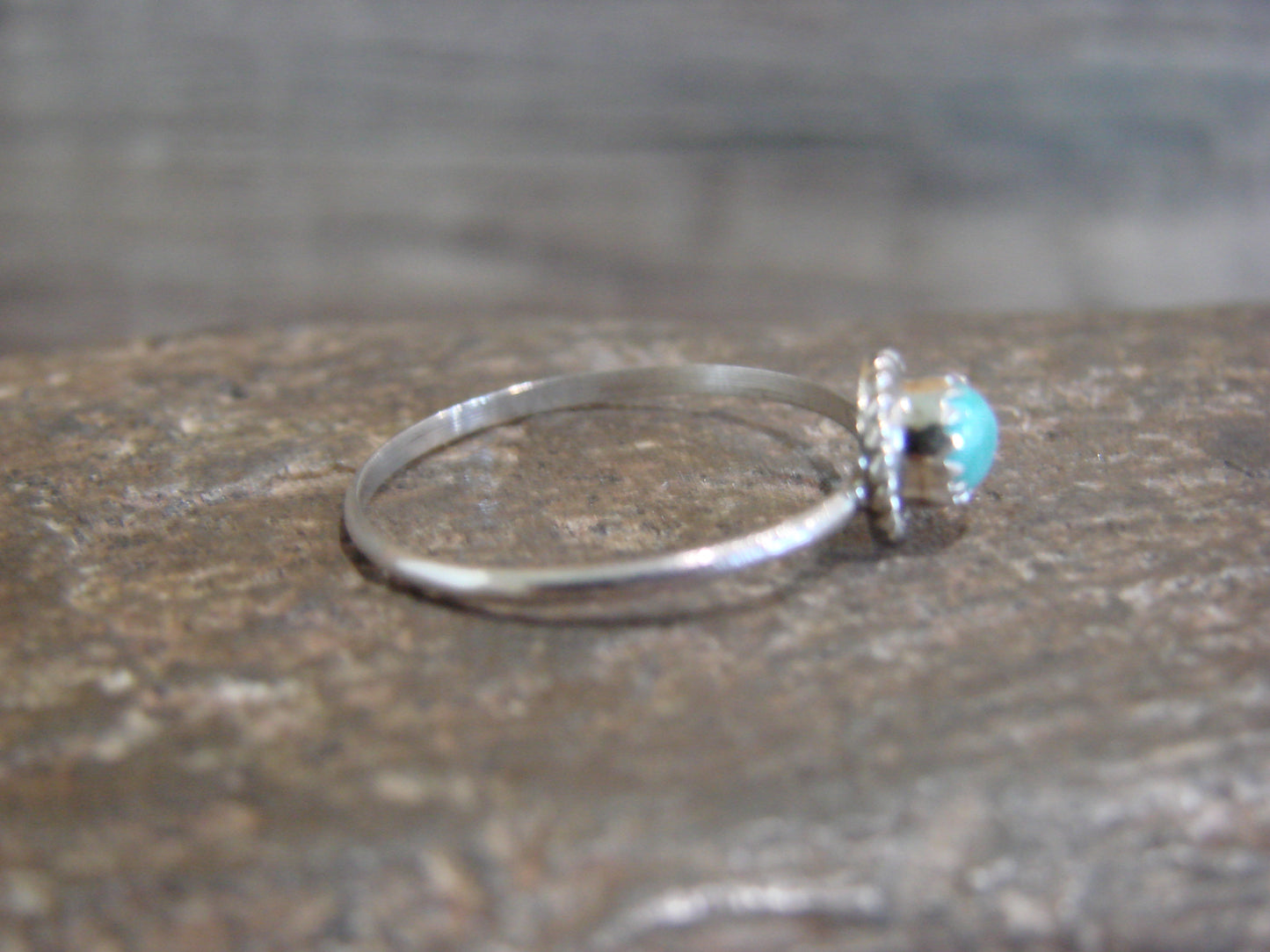 Native American Sterling Silver Round Turquoise Ring by Qualo - Size 5.5