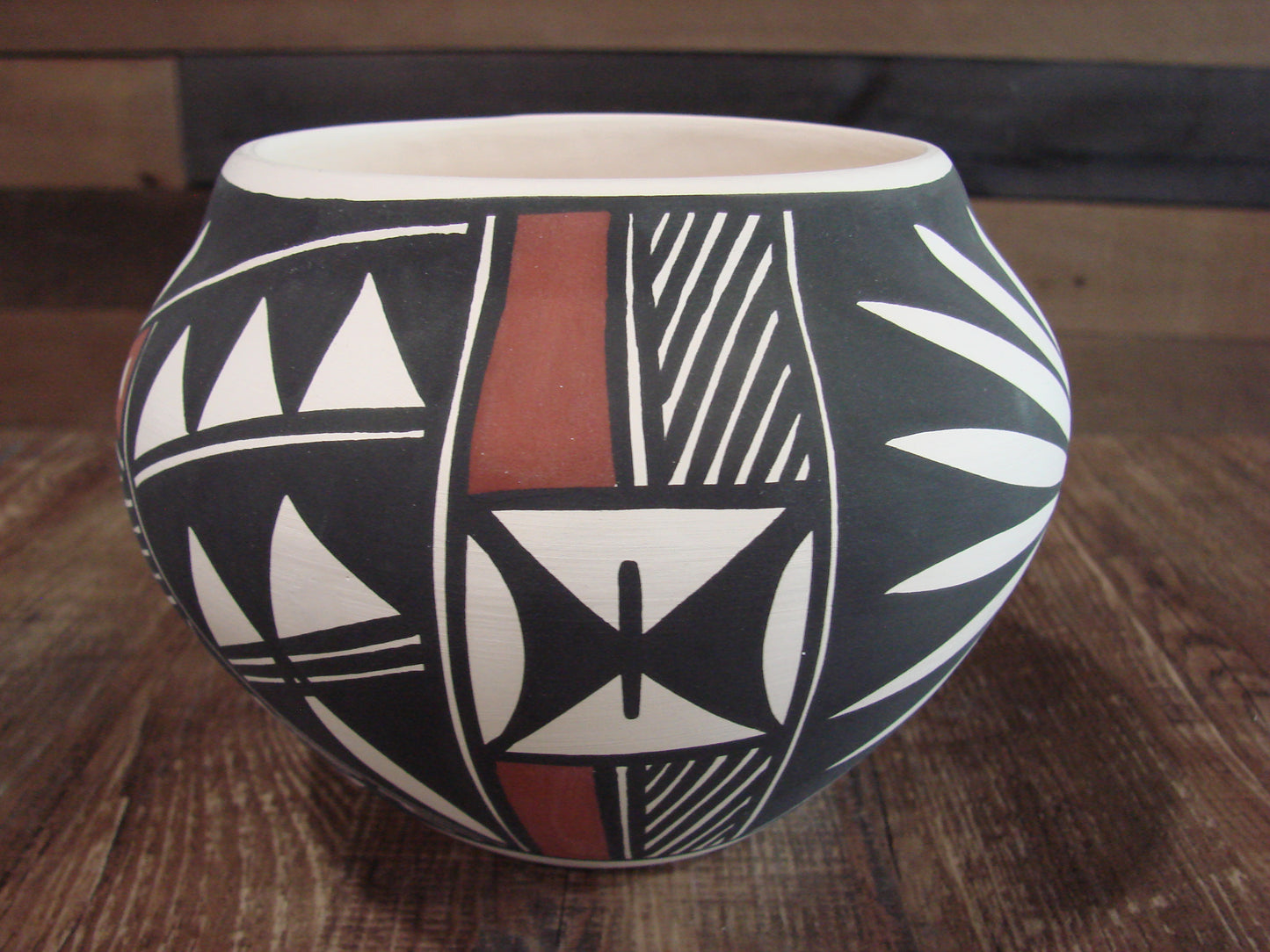 Native American Acoma Fine Line Hand Painted Pottery by Victorino