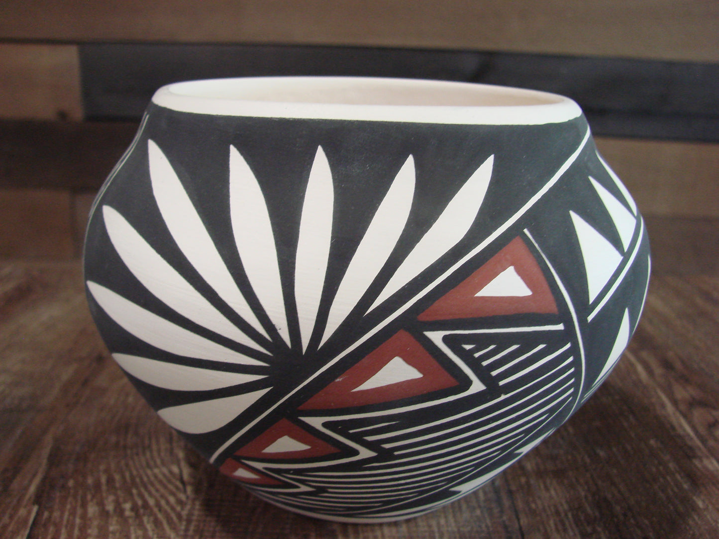 Native American Acoma Fine Line Hand Painted Pottery by Victorino