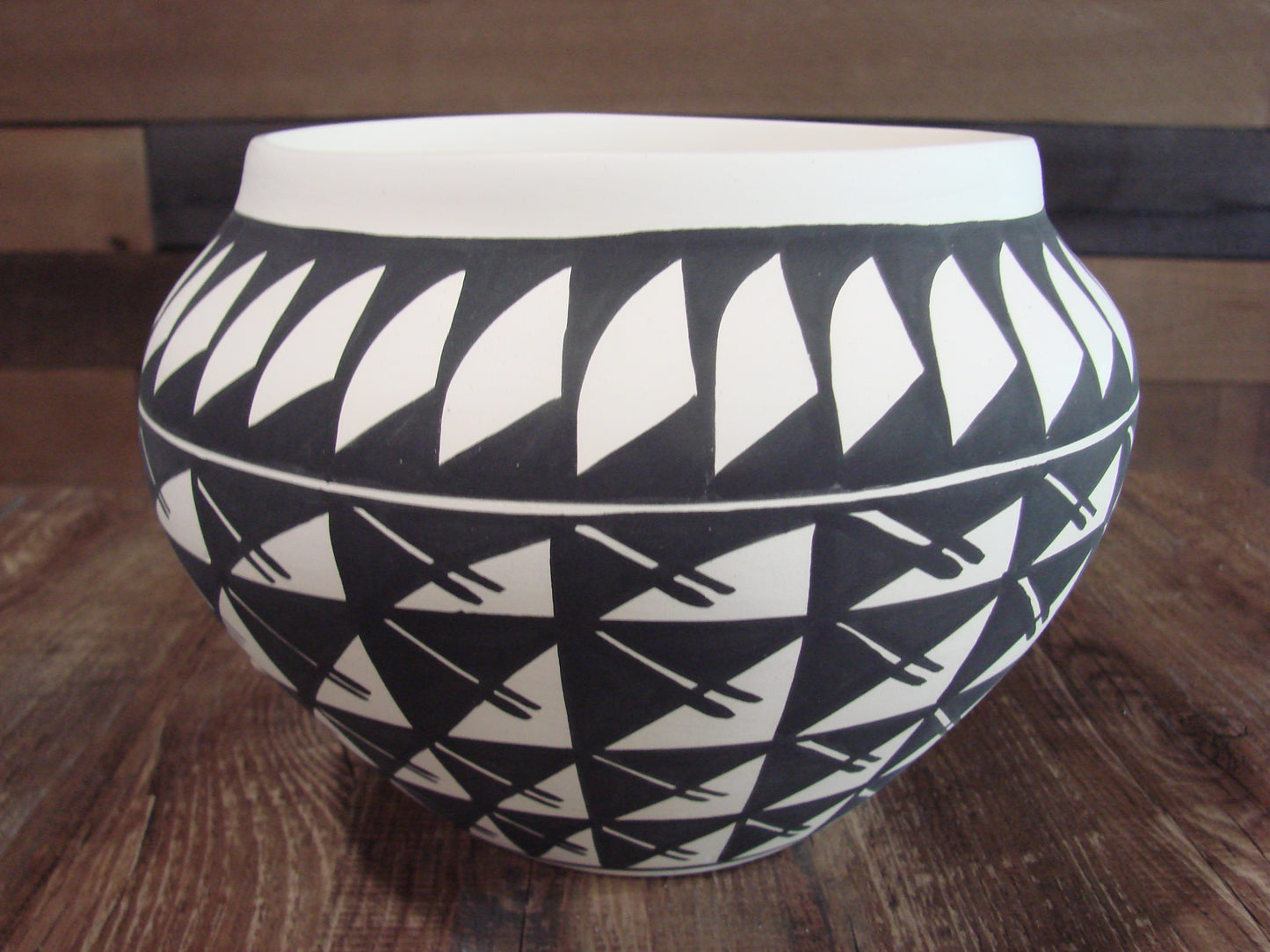 Native American Acoma Fine Line Hand Painted Pottery by Concho