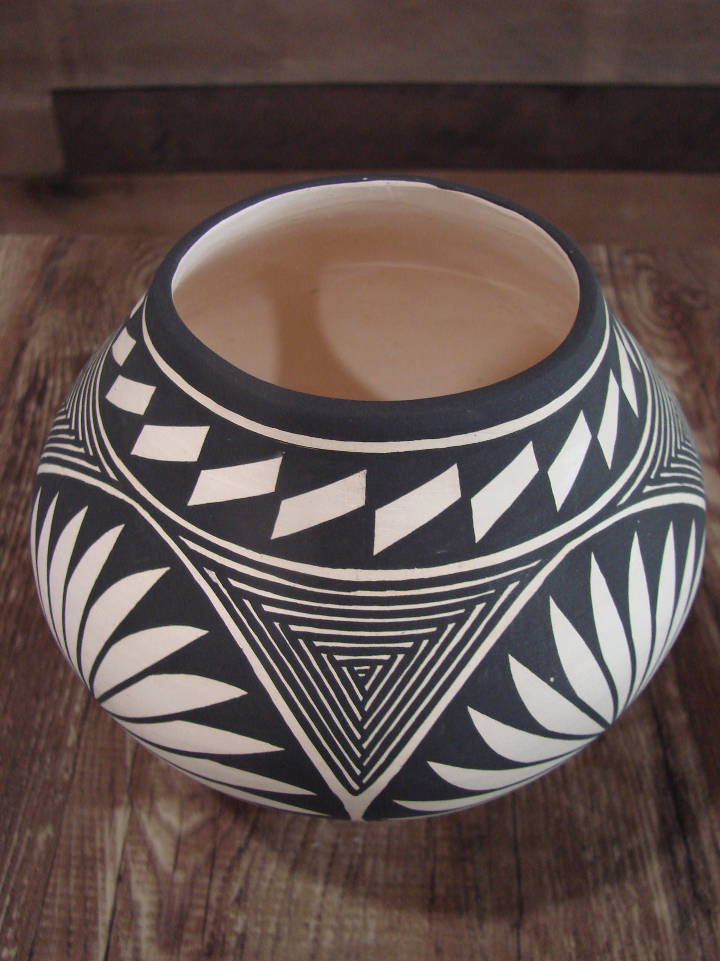 Native American Acoma Hand Coiled & Hand Painted Pottery by Victorino