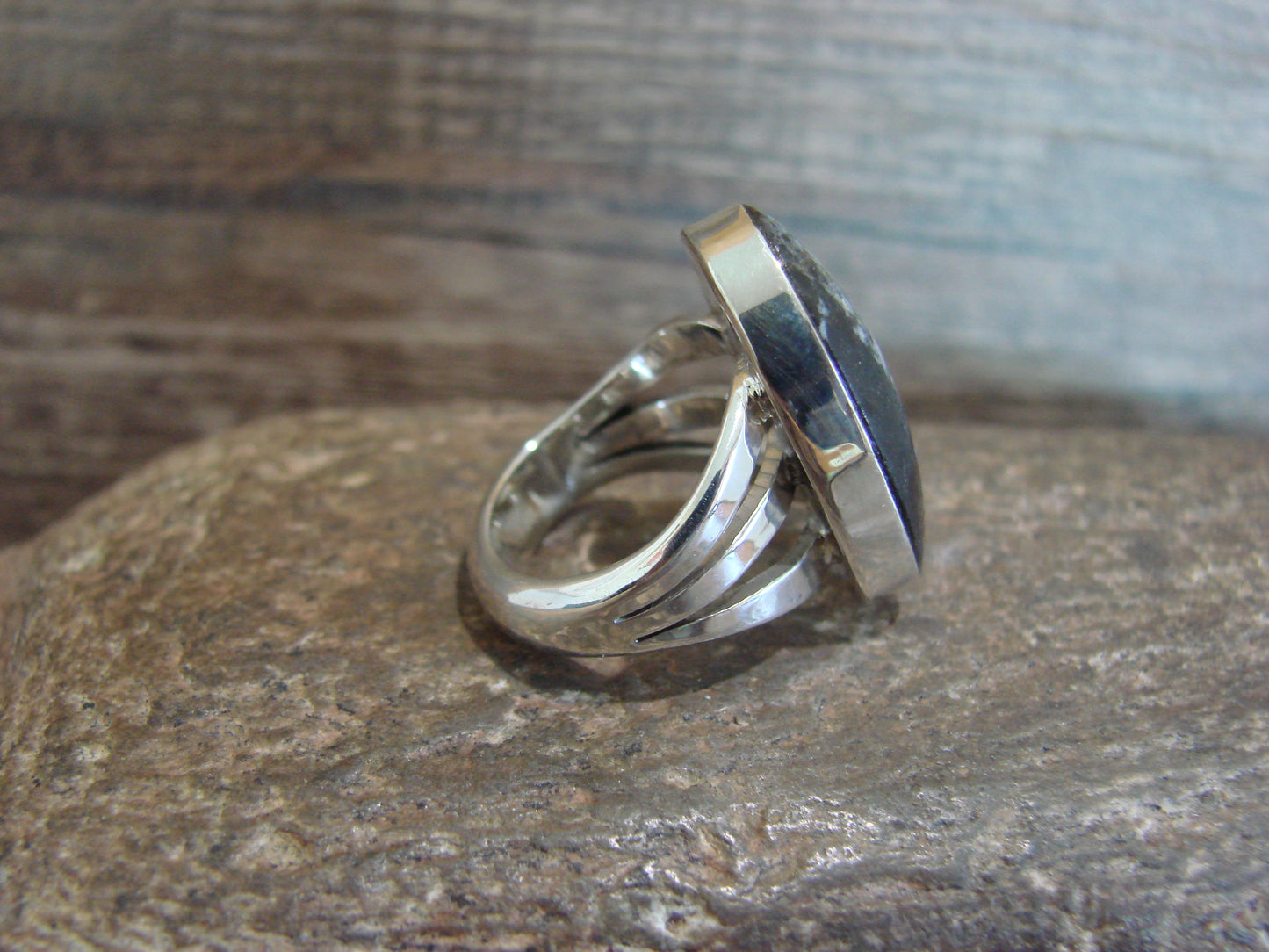 Native American Sterling Silver & White Buffalo Turquoise Ring by Smith - Size 5.5