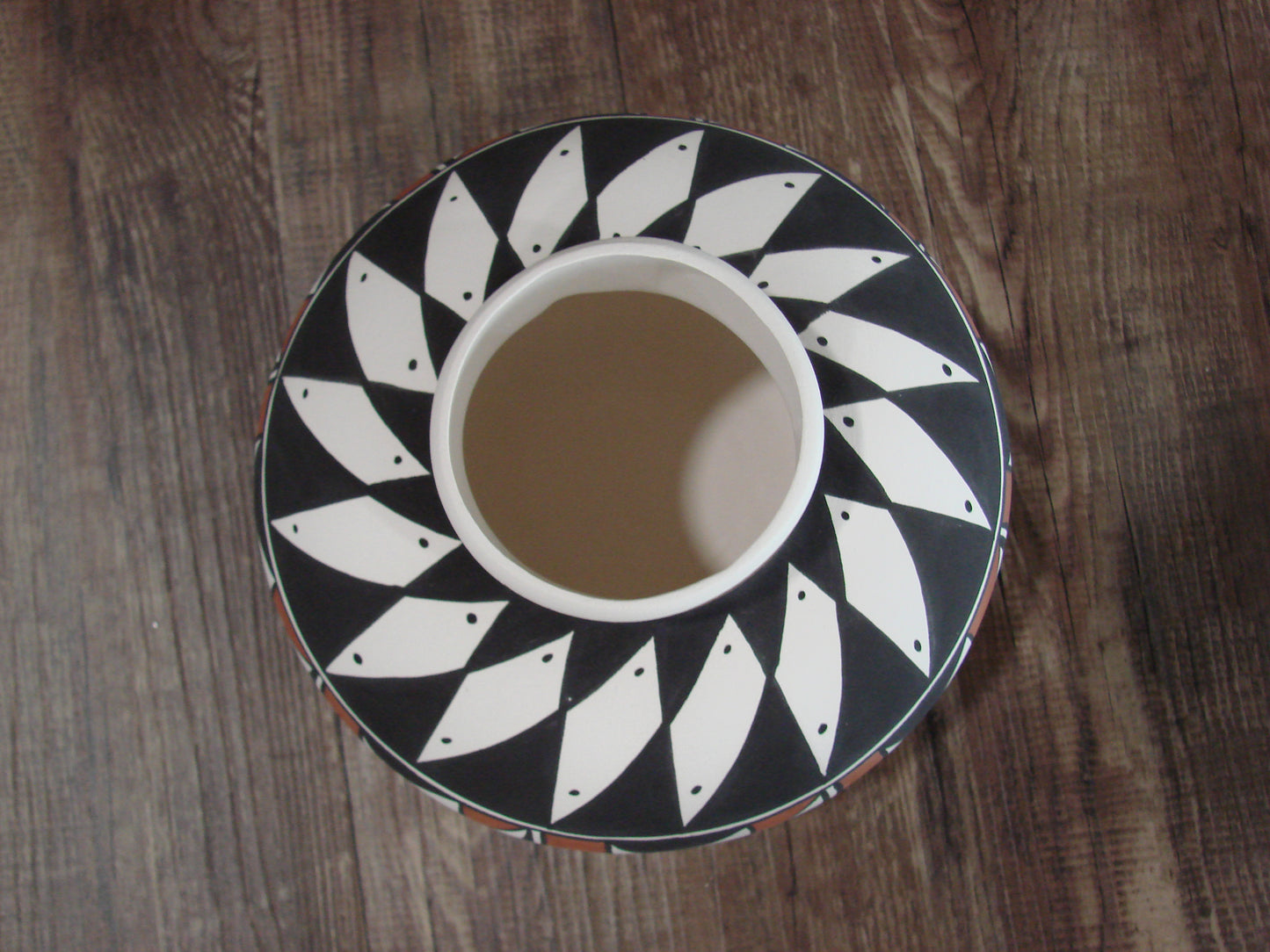 Native American Hand Painted Acoma Pottery by Kuutimaitsa