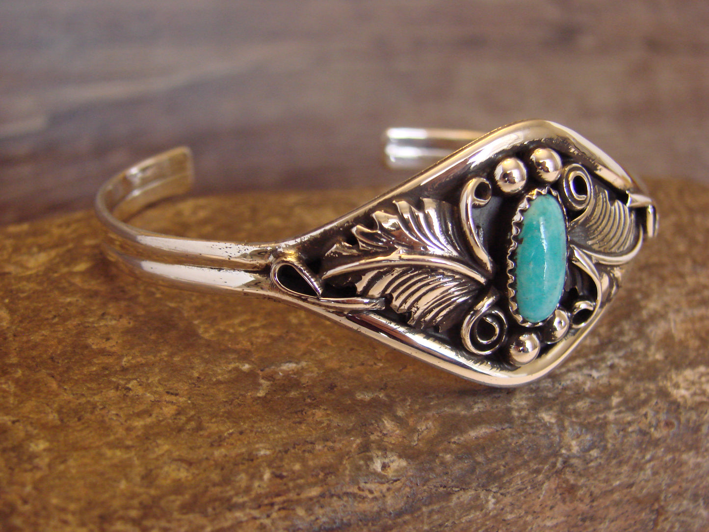 Small Native American Sterling Silver & Turquoise Feather Bracelet Yazzie
