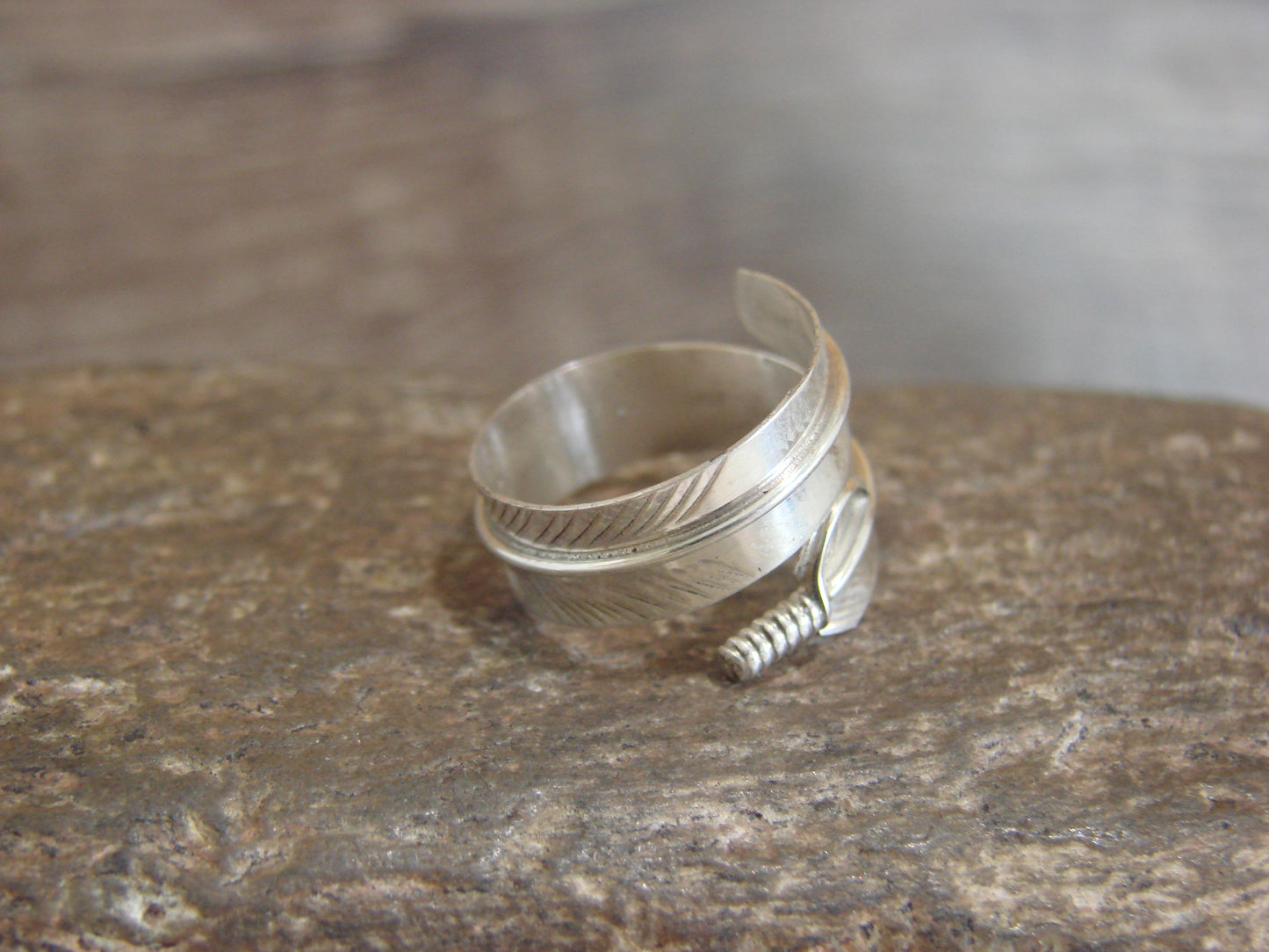 Native American Sterling Silver Adjustable Feather Ring Signed Davis