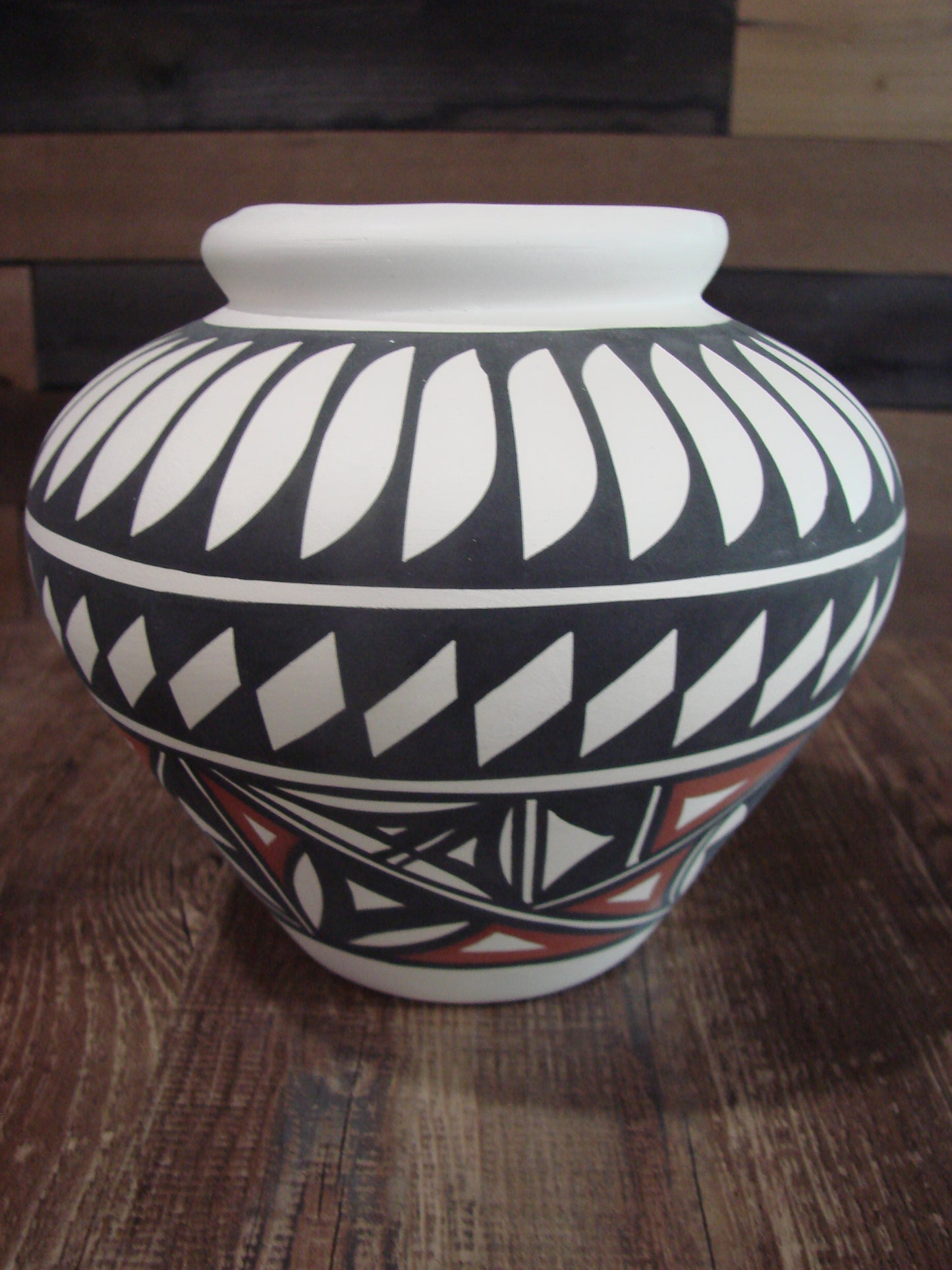 Native American Acoma Fine Line Hand Painted Pottery by Concho