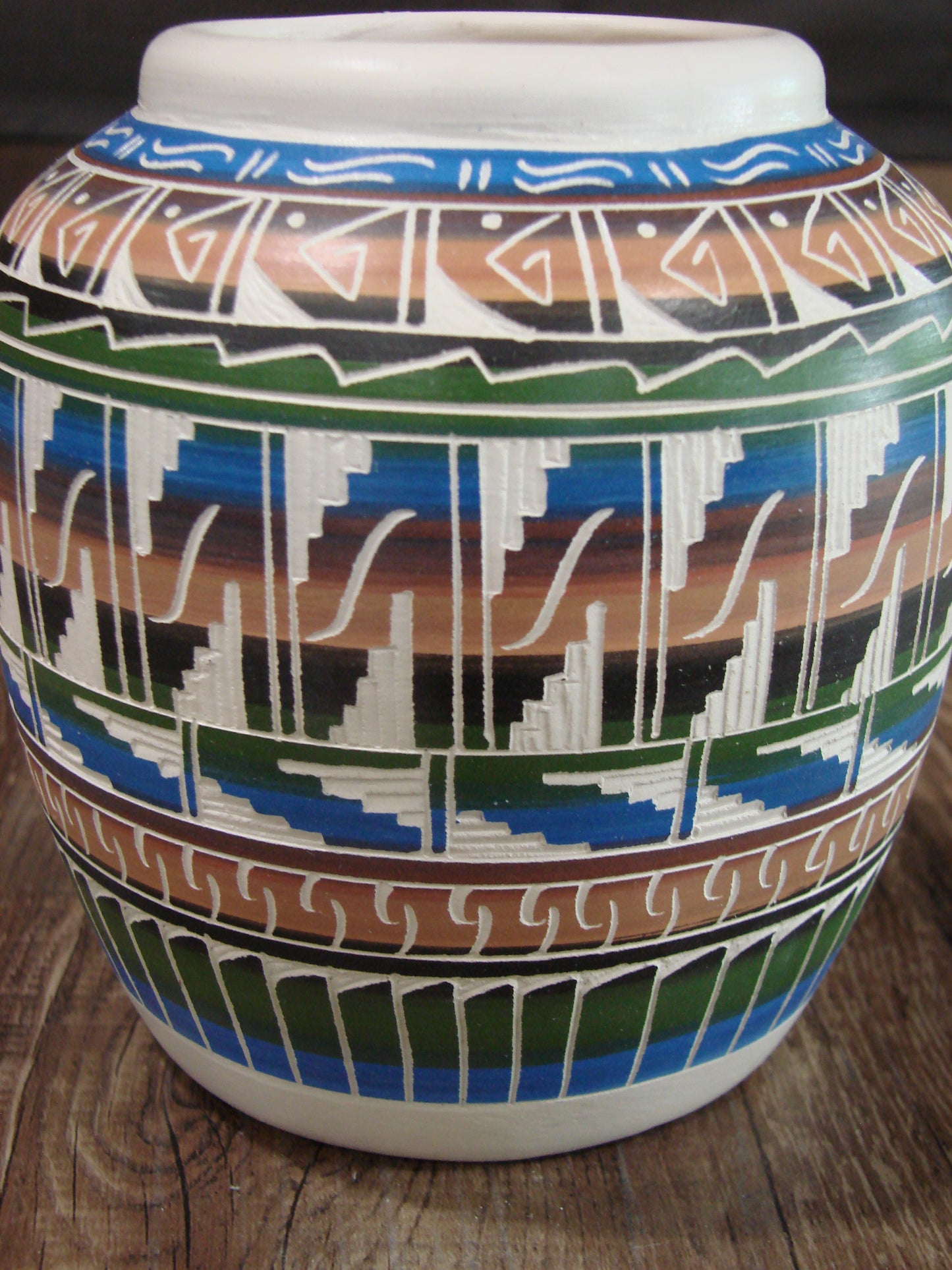 Native American Hand Etched & Hand Painted Pottery - Gilmore