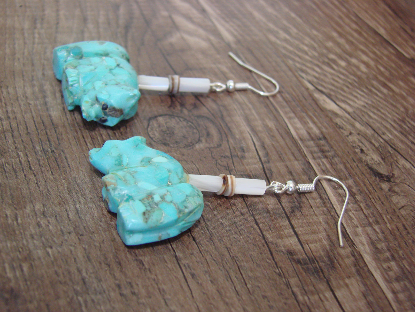 Native American Hand Carved Bear Fetish Dangle Earrings - Laate