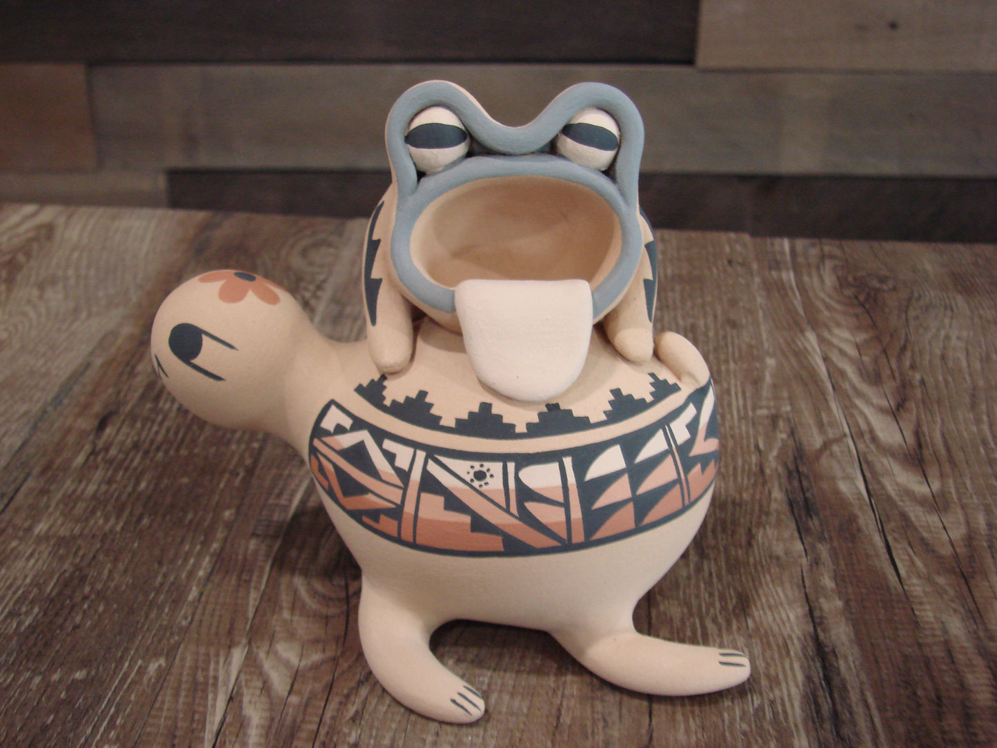 Native American Jemez Pueblo Handmade Clay Frog & Turtle by Fragua