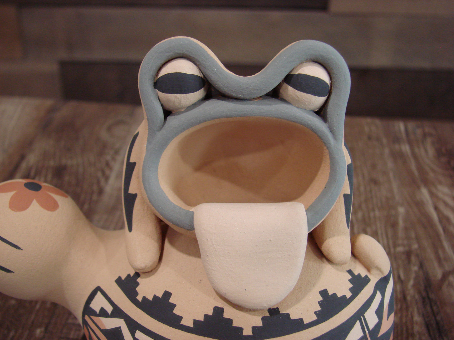 Native American Jemez Pueblo Handmade Clay Frog & Turtle by Fragua