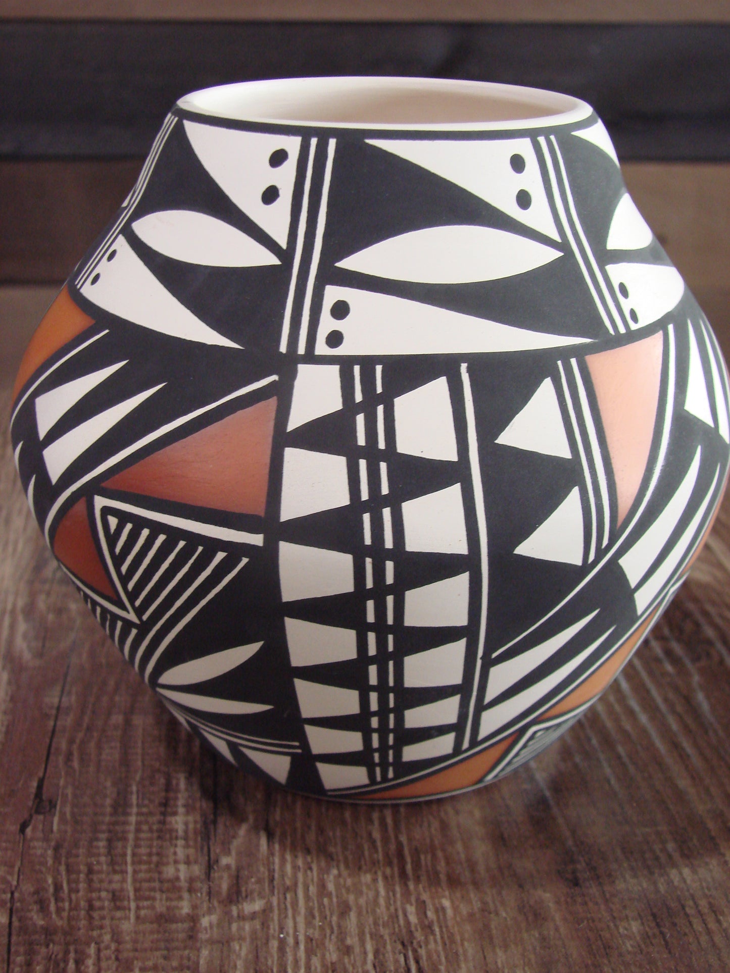 Native American Hand Painted Fine Line Acoma Pottery by Estevan