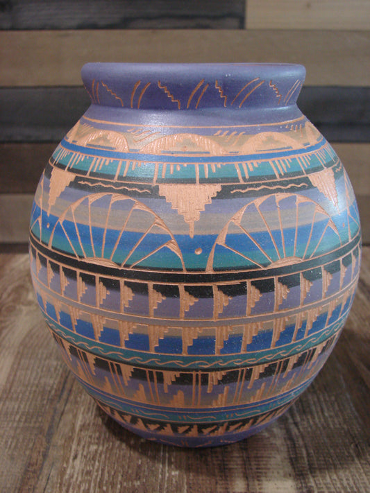 Native American Hand Etched & Hand Painted Pottery - Gilmore