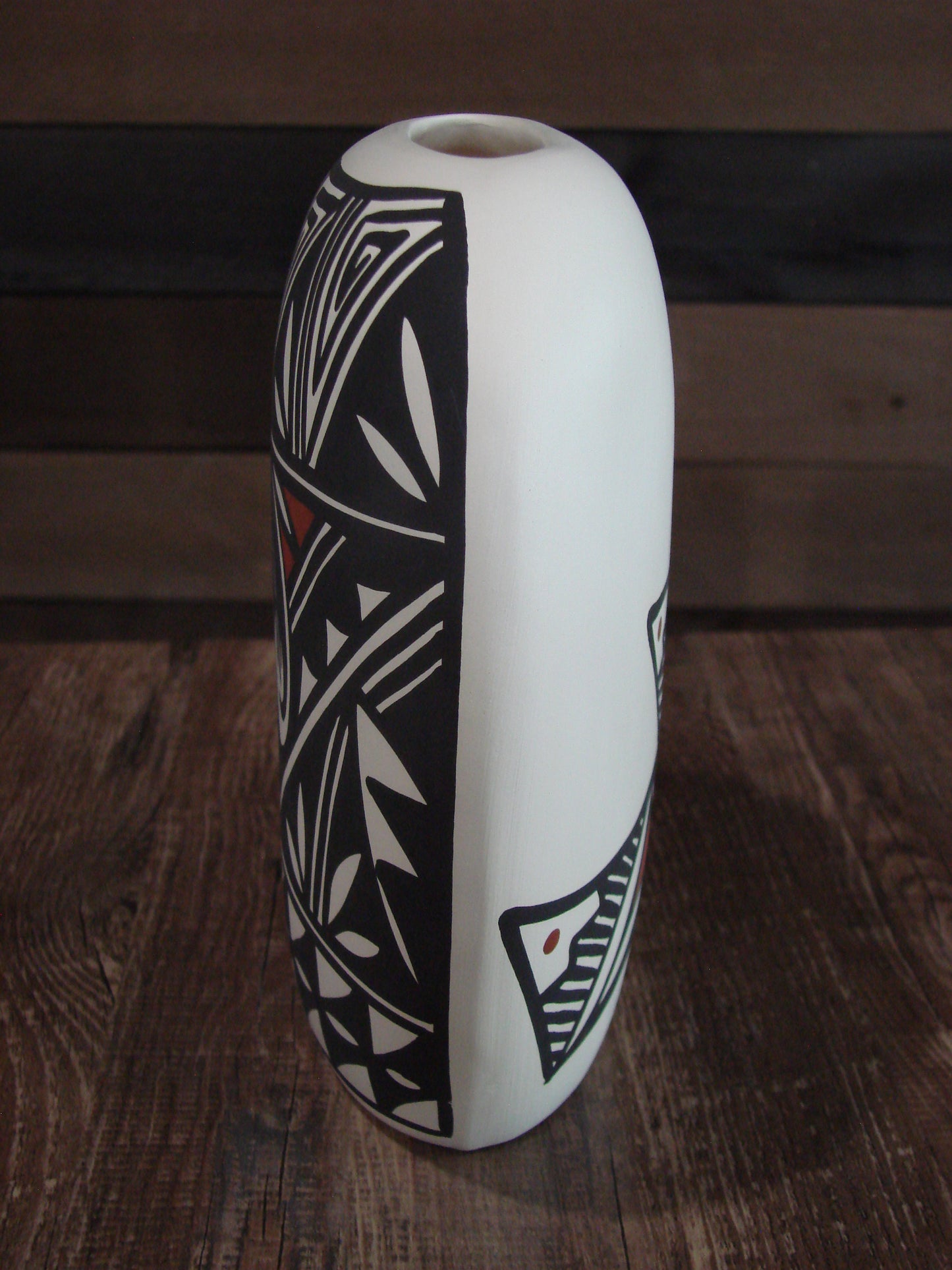 Native American Acoma Fine Line Hand Painted Pottery by Aragon