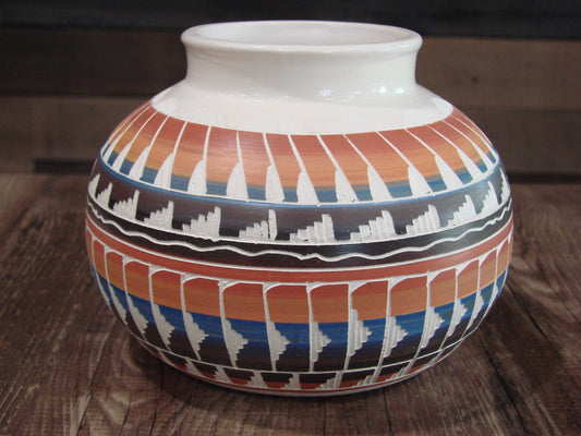Native American Hand Etched & Hand Painted Pottery - Gilmore