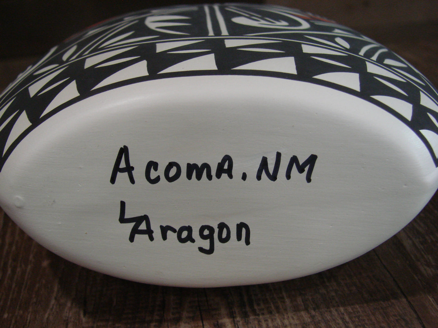 Native American Acoma Fine Line Hand Painted Pottery by Aragon