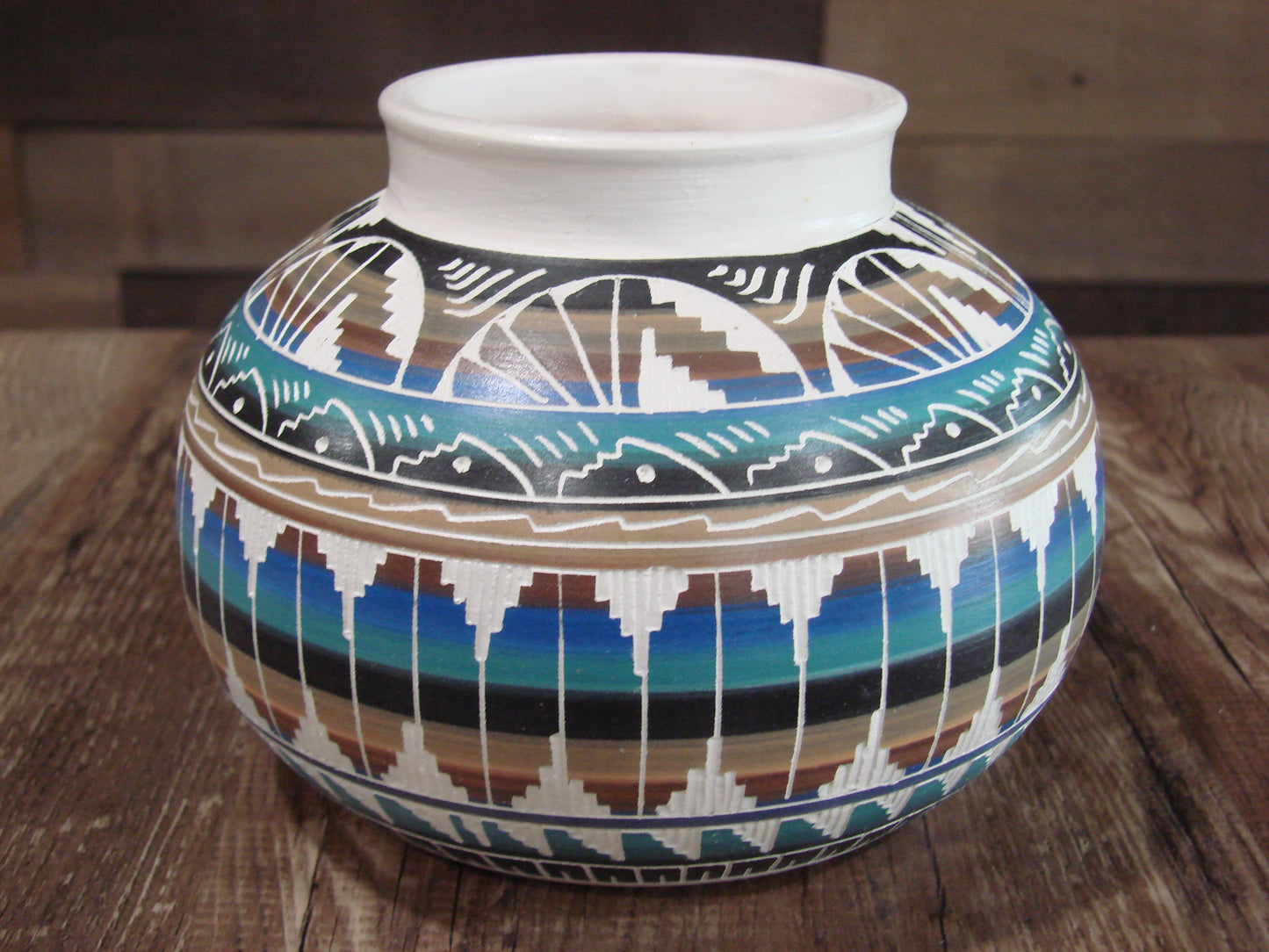 Native American Hand Etched & Hand Painted Pottery - Gilmore