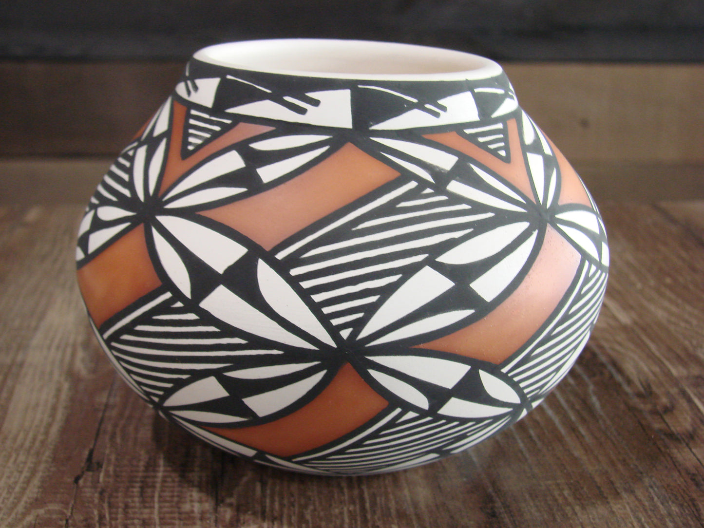 Native American Hand Painted Fine Line Acoma Pottery by Estevan