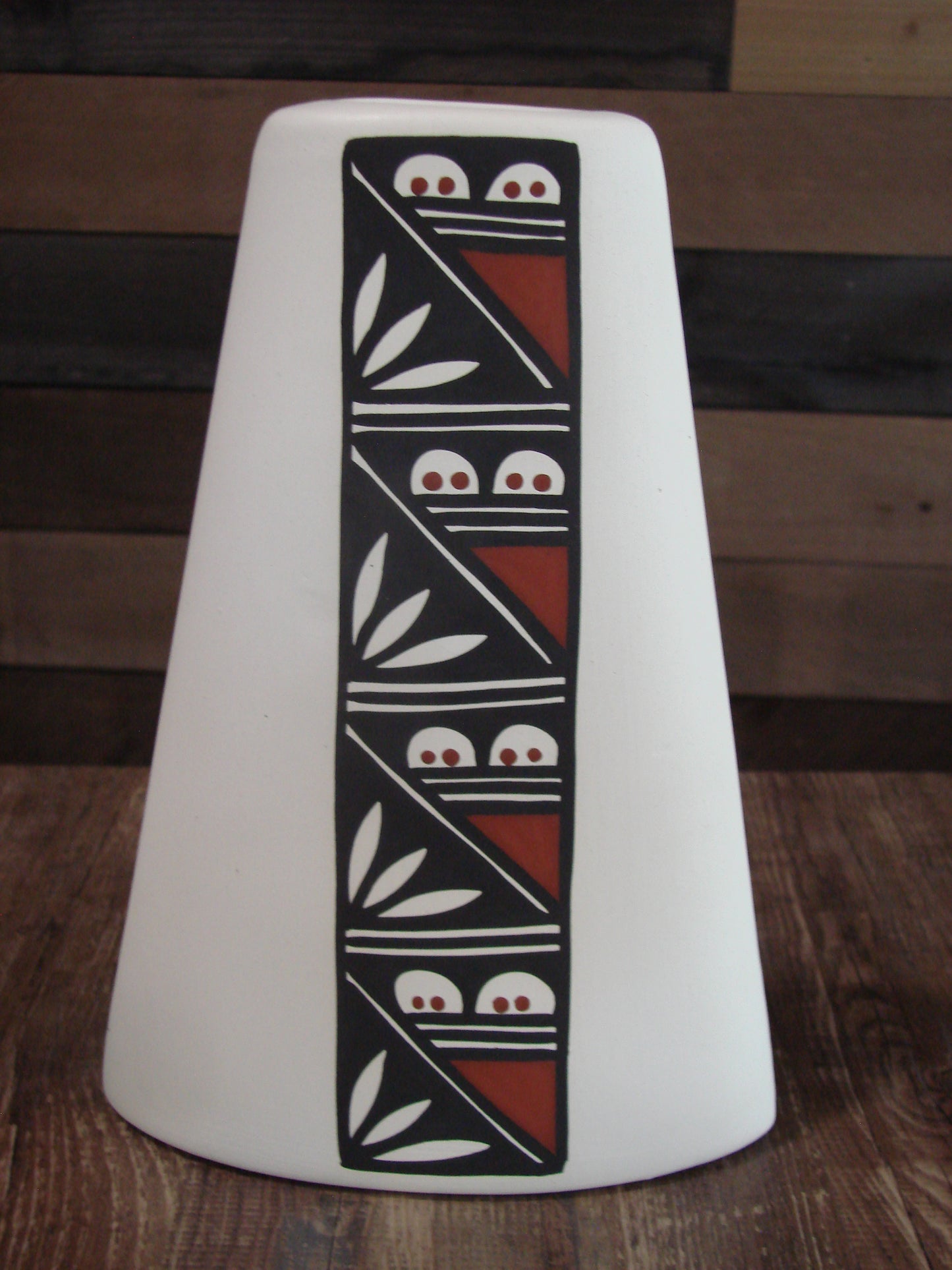 Native American Acoma Fine Line Hand Painted Pottery by Aragon