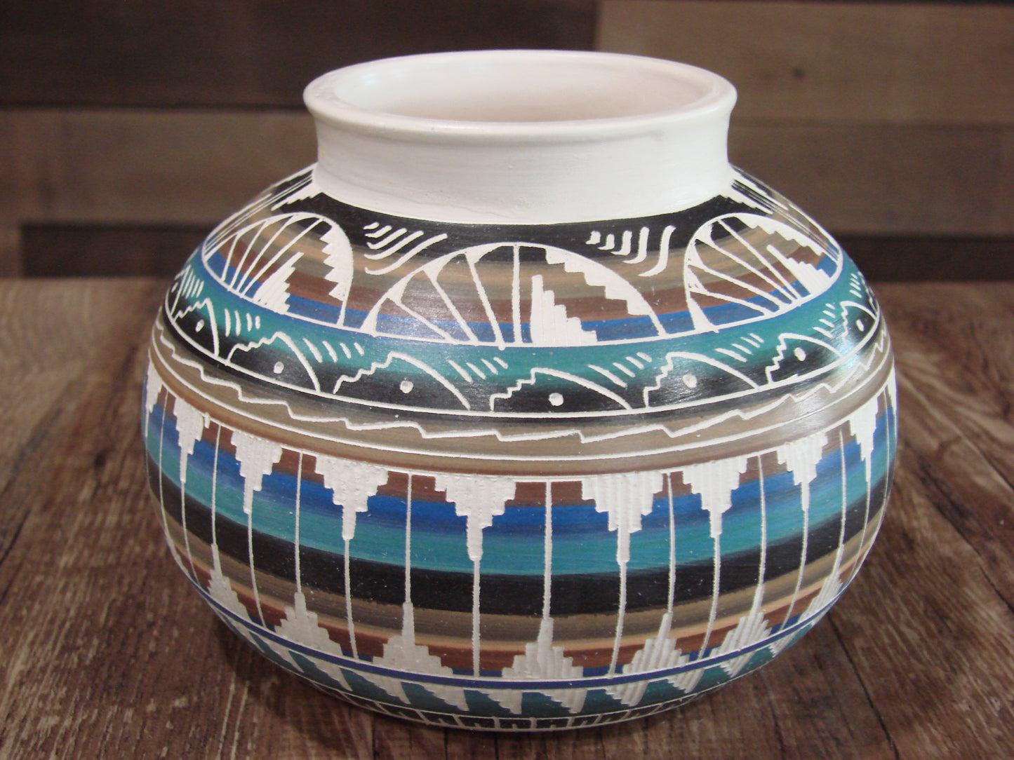 Native American Hand Etched & Hand Painted Pottery - Gilmore