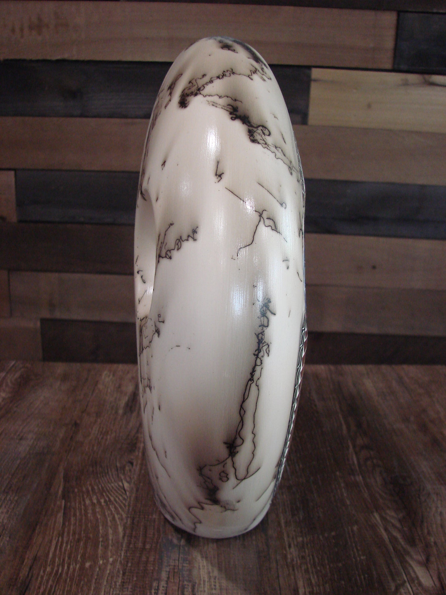 Native American Navajo Hand Etched Horse Hair Pottery - Benally