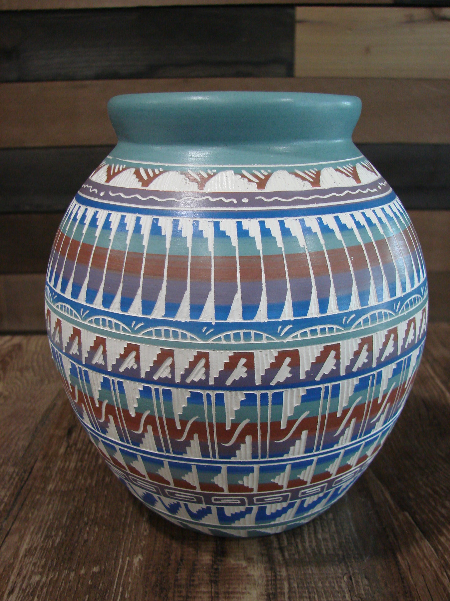Native American Hand Etched & Hand Painted Pottery - Gilmore