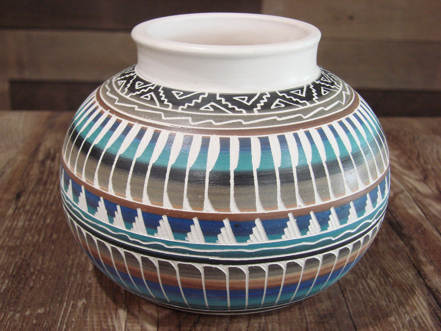 Native American Hand Etched & Hand Painted Pottery - Gilmore