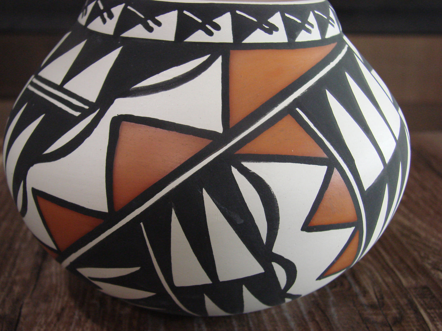 Native American Hand Painted Fine Line Acoma Pottery by Estevan
