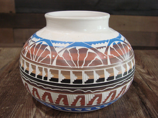 Native American Hand Etched & Hand Painted Pottery - Gilmore