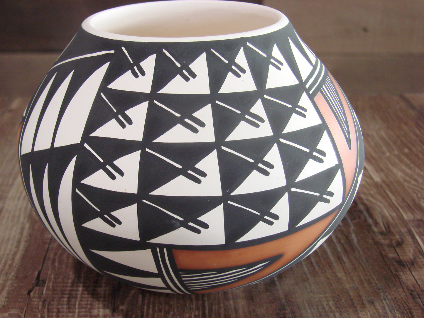 Native American Hand Painted Fine Line Acoma Pottery by Estevan