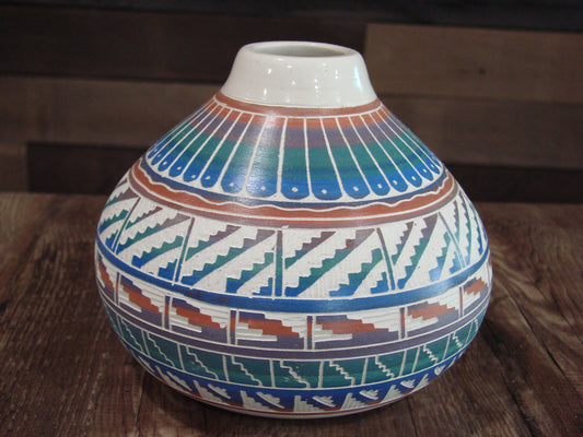 Native American Hand Etched & Hand Painted Pottery - Gilmore