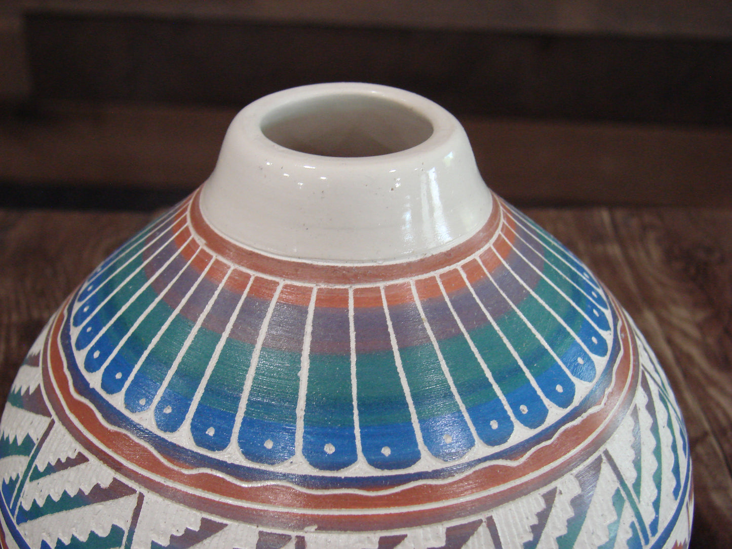 Native American Hand Etched & Hand Painted Pottery - Gilmore