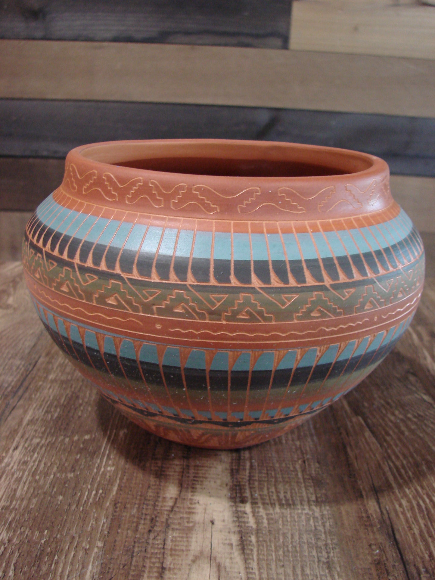 Native American Hand Etched & Hand Painted Pottery - Gilmore