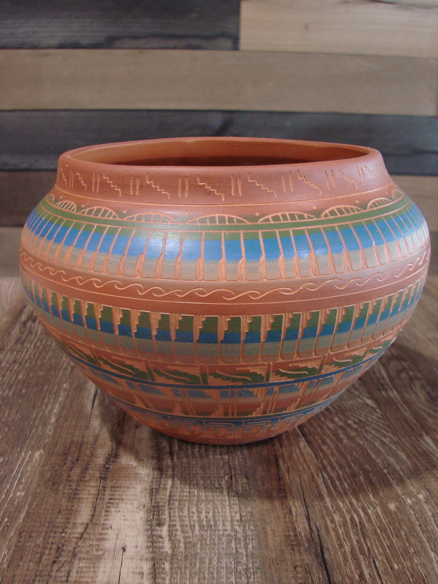 Native American Hand Etched & Hand Painted Pottery - Gilmore
