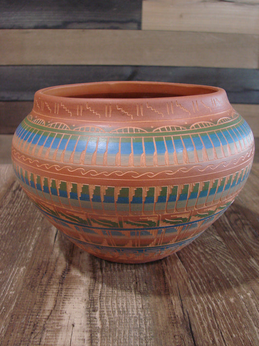 Native American Hand Etched & Hand Painted Pottery - Gilmore