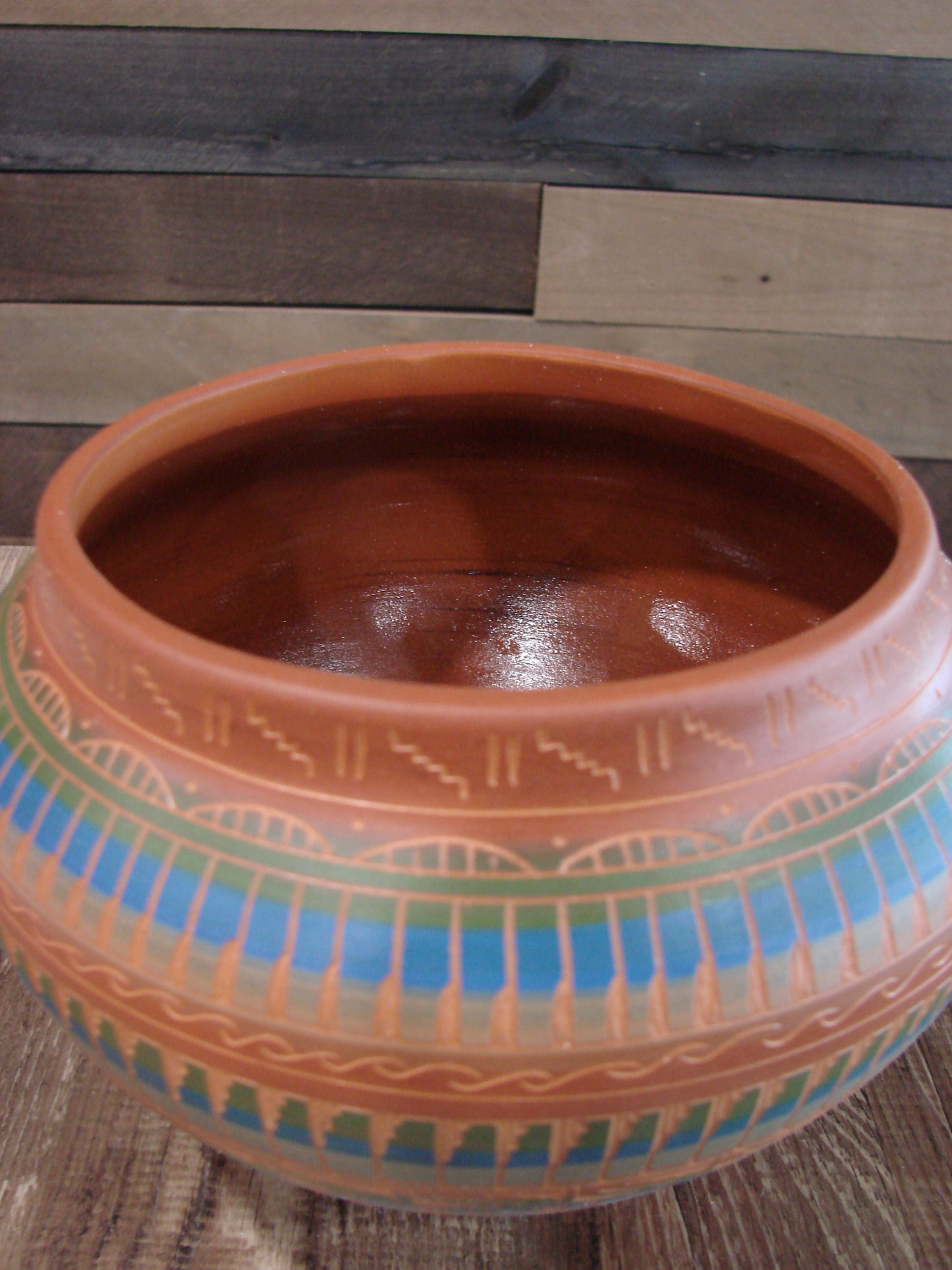 Native American Hand Etched & Hand Painted Pottery - Gilmore
