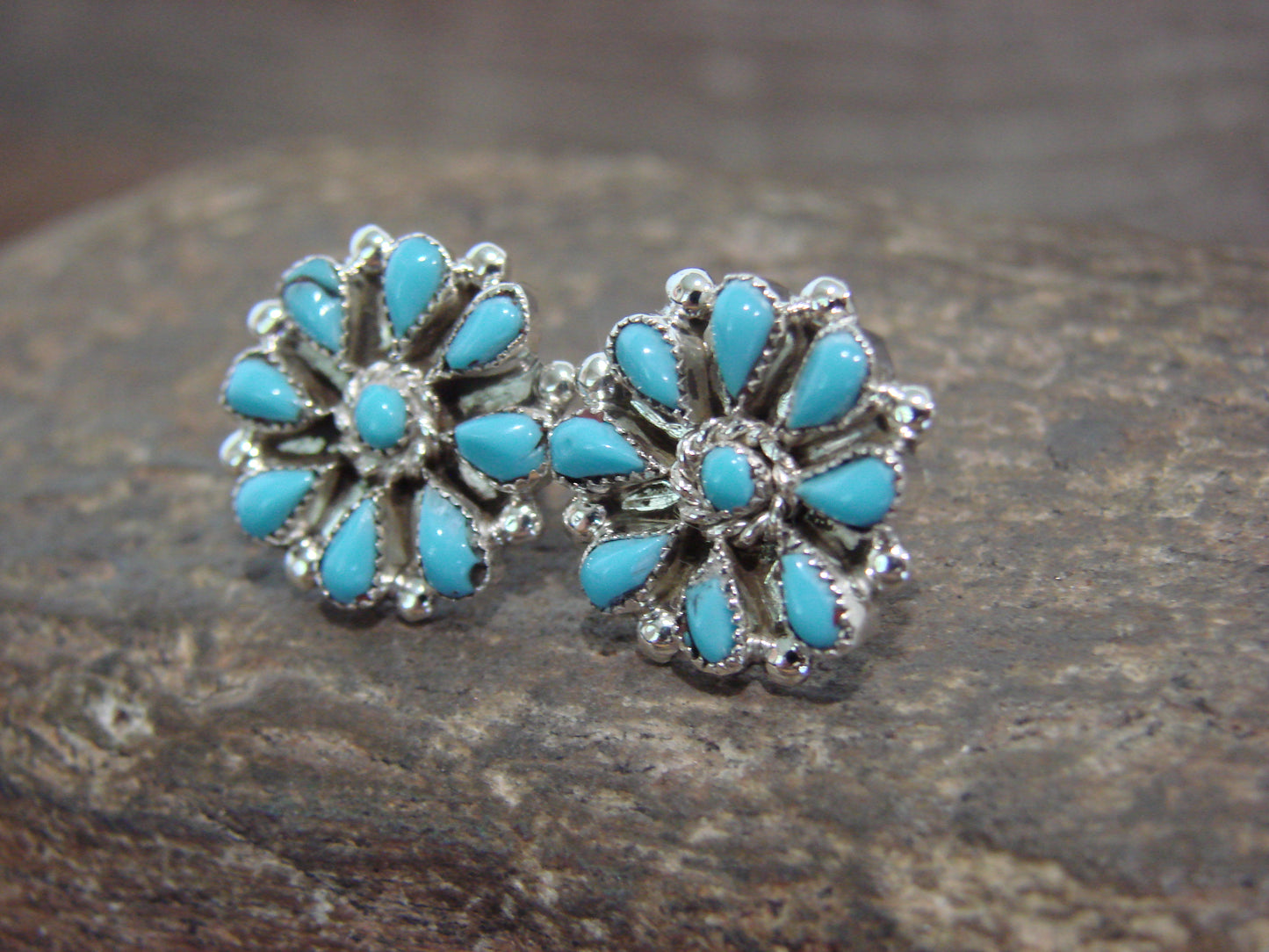 Native American Sterling Silver Turquoise Cluster Post Earrings - Lastiyano