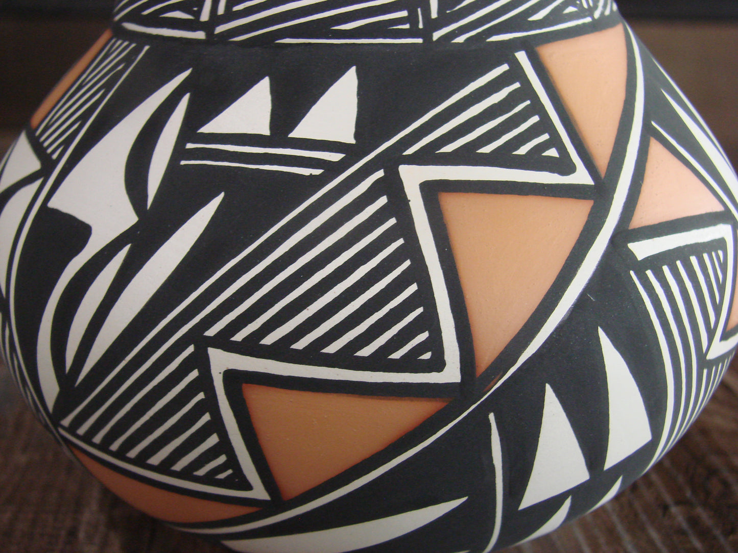 Native American Hand Painted Fine Line Acoma Pottery by Estevan