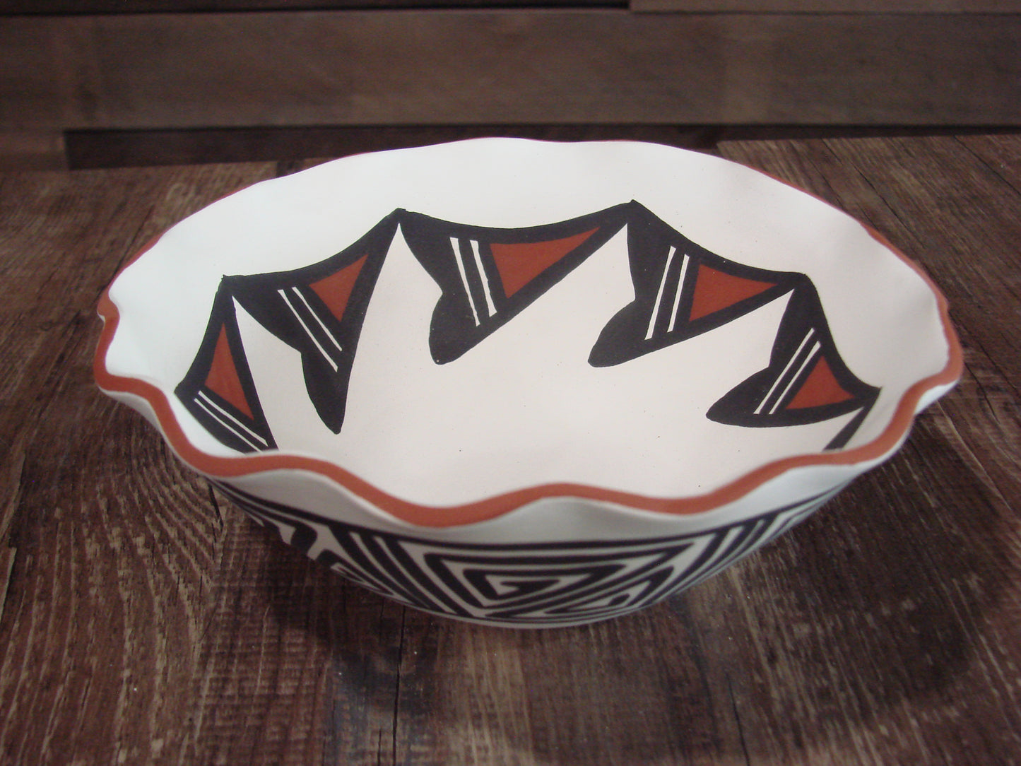 Native American Acoma Fine Line Hand Painted Pottery - Aragon