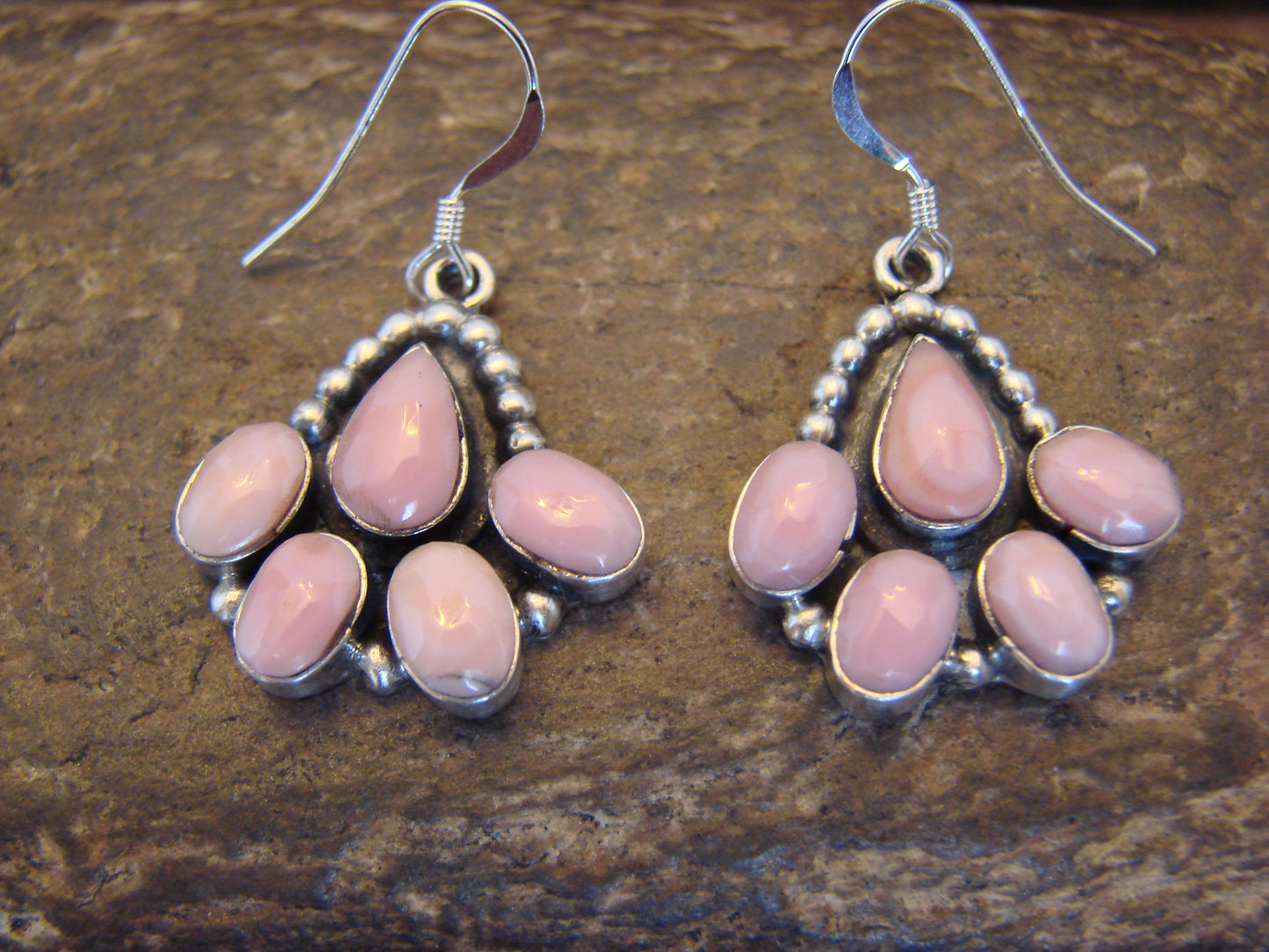 Native American Sterling Silver & Pink Conch Shell Dangle Earrings - Shorty